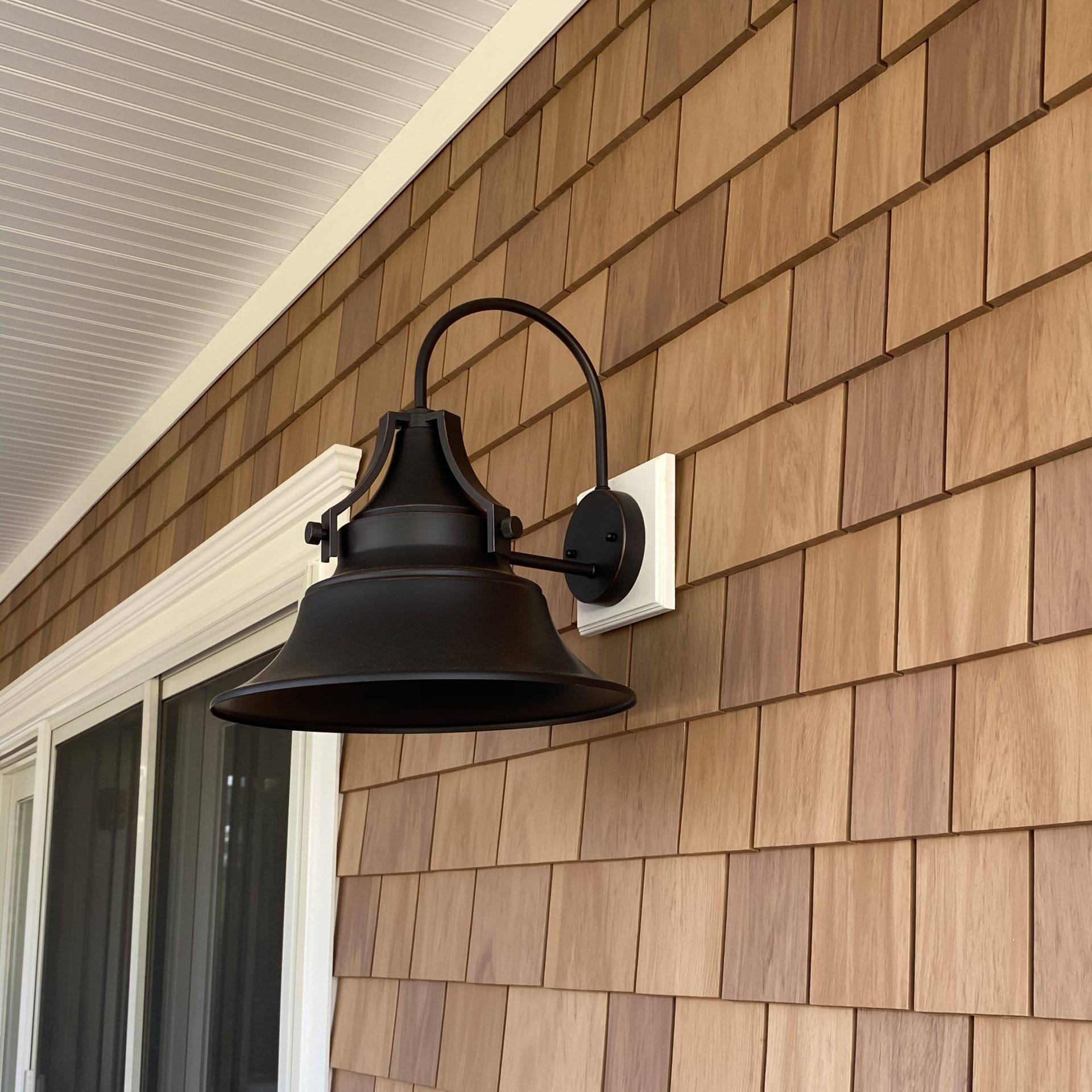 https://majesticexteriors.com/wp-content/uploads/2023/12/E05843FF-4EFE-4ECB-8781-5FDF277E23FB-Hannah-scaled-e1703016190425.jpeg